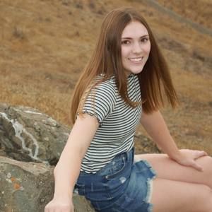 Meet your Posher, Elyse